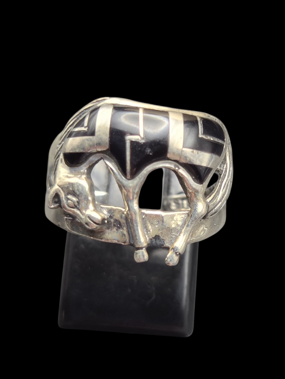 Silver and Black Onyx Inlay Horse Motif Women's Ring 8.5